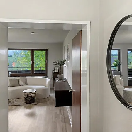 Rohrerliving #2 - Pur, Balkon Und Panorama Apartamento *